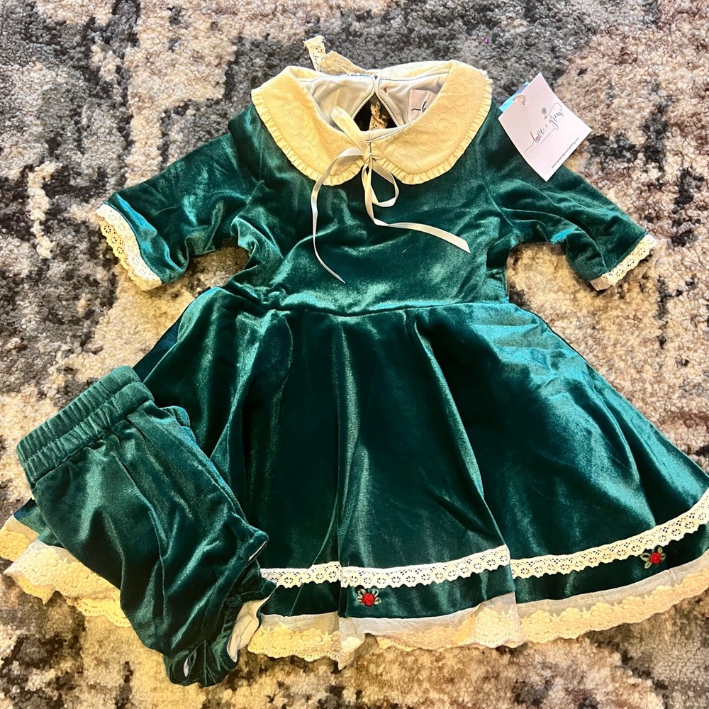Love and Grow size 3 dress and blooms. NWT